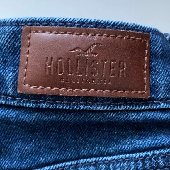 Hollister Floral Embroidered Cutoff Denim High Waisted Shorts - Picture 6 of 7